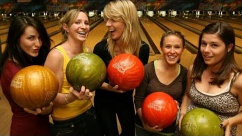 Funniest bowling falls